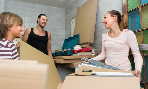 Mobile self storage unit delivery in Enfieldwash