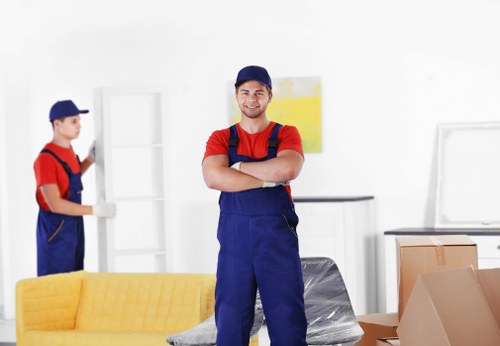 Man and van service in Enfieldwash helping with home moving